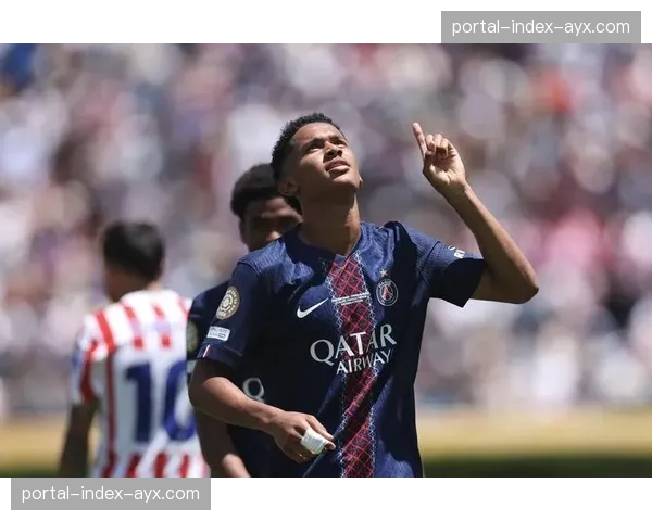 巴黎圣日耳曼总比分5-3淘汰摩纳哥，卫冕冠军延续欧冠征程