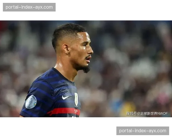 法国职业足球联盟发布2025-26赛季中期报告，重点提及各队防守阵型转换频率上升