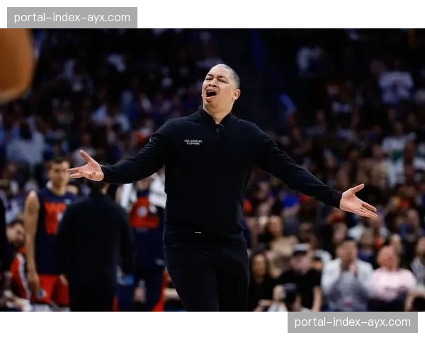 赛后声音：快船主帅称比赛如同“摔跤”，呼吁保持比赛流畅性